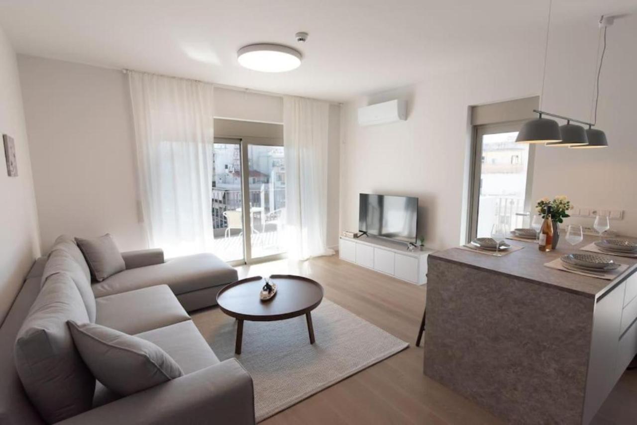 Bright Apartment In The New Building Atene Esterno foto