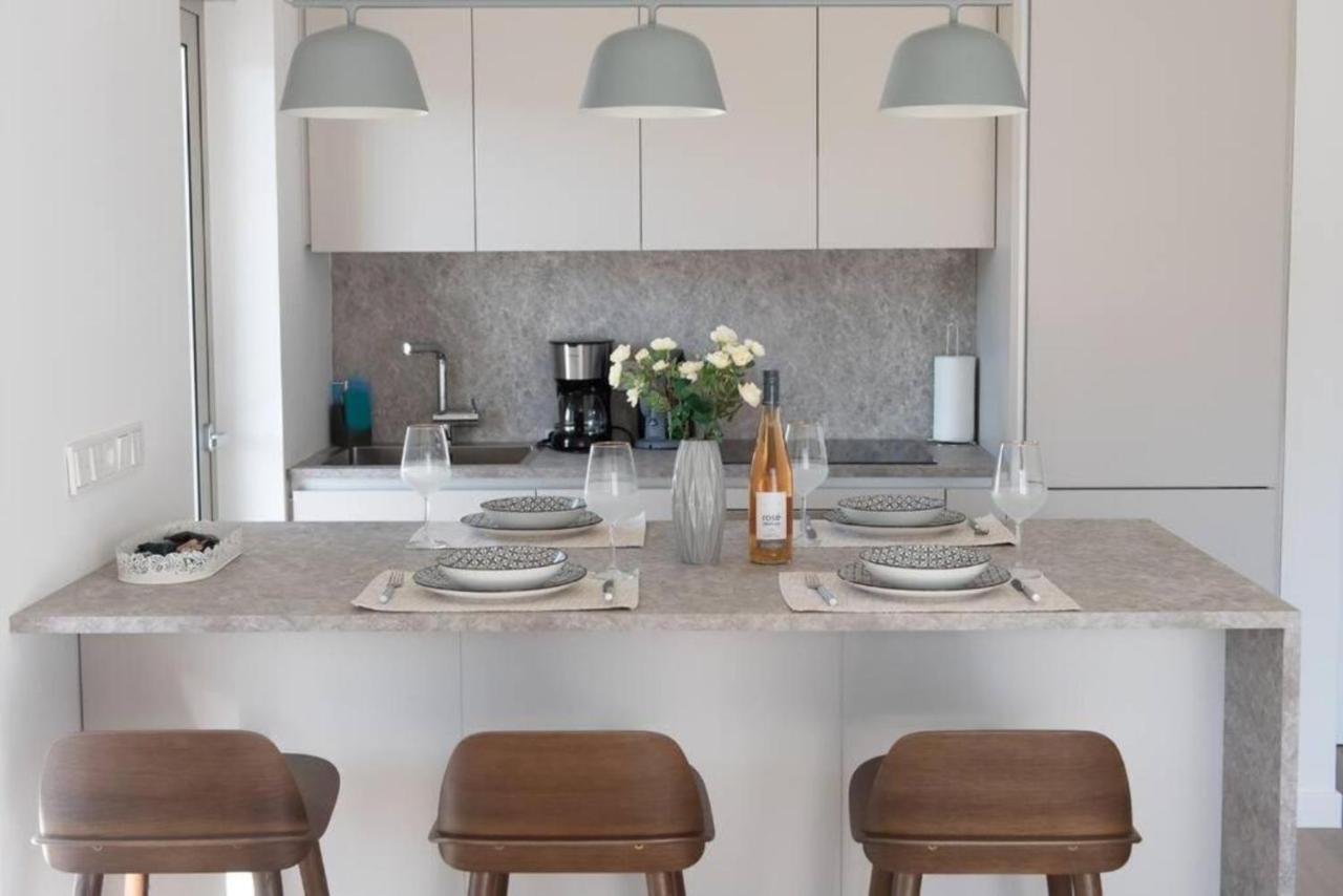 Bright Apartment In The New Building Atene Esterno foto